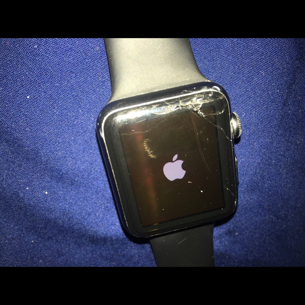 ( SOLD) Apple Watch Series 1 w/ charger